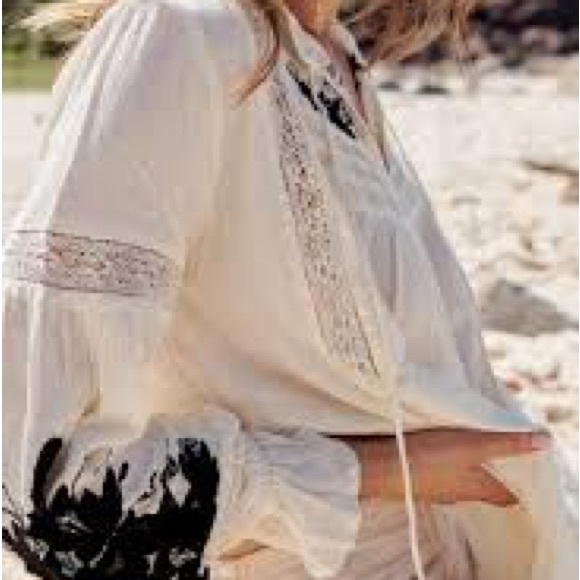 Free People Tusalossa Embroidered Top Peasant Boho Cottagecore Coachella - Picture 2 of 7